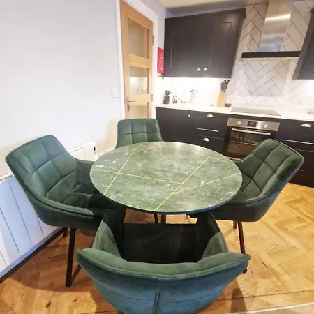 Harper By The Sea 아파트 휫비